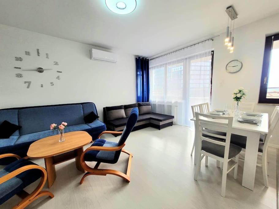 Apartment Sophie 3 Rooms, 2 Bathrooms, 8 Persons Krakau Exterior foto