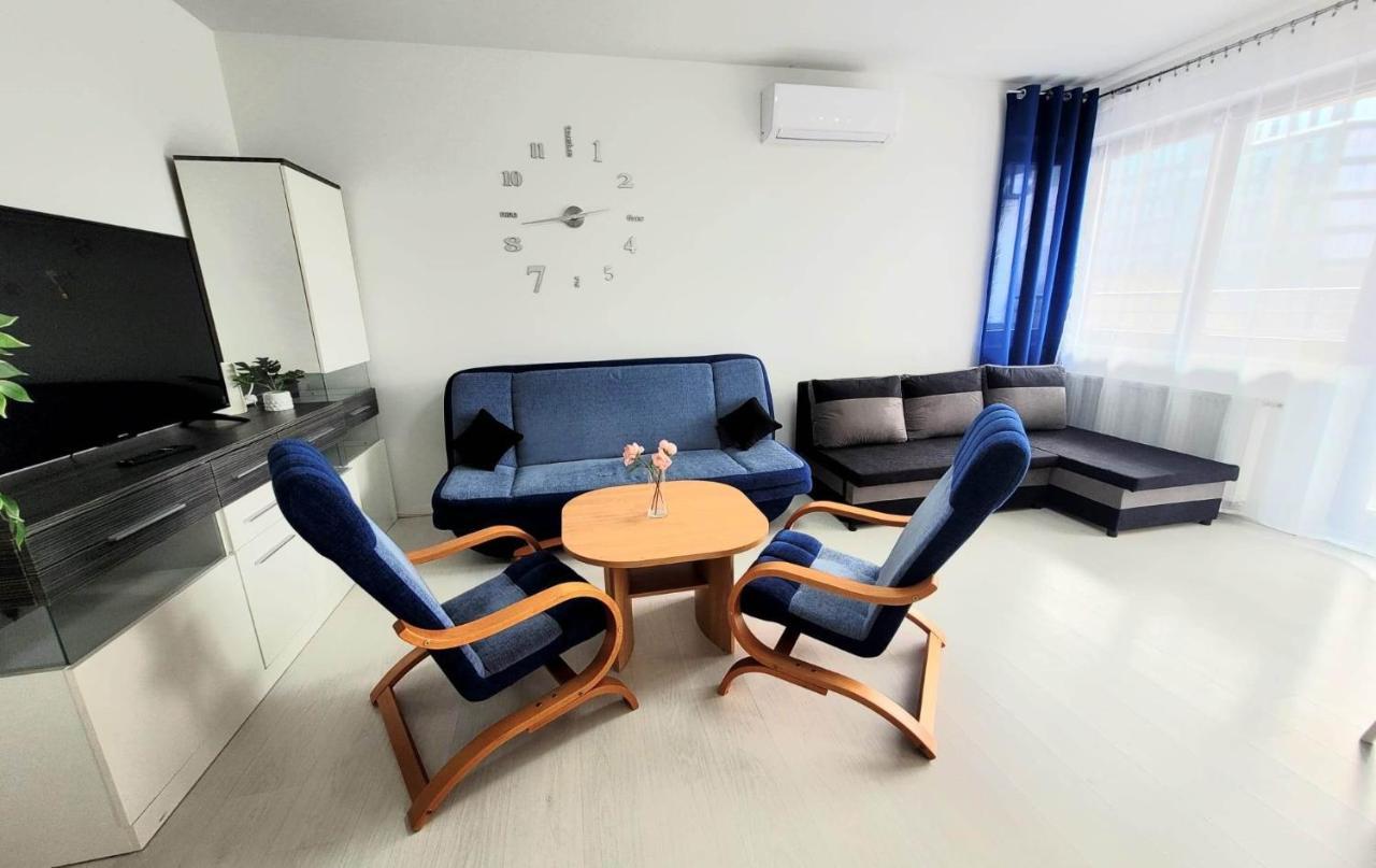 Apartment Sophie 3 Rooms, 2 Bathrooms, 8 Persons Krakau Exterior foto